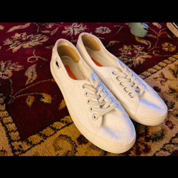 Shoes - Picture 2 of 2